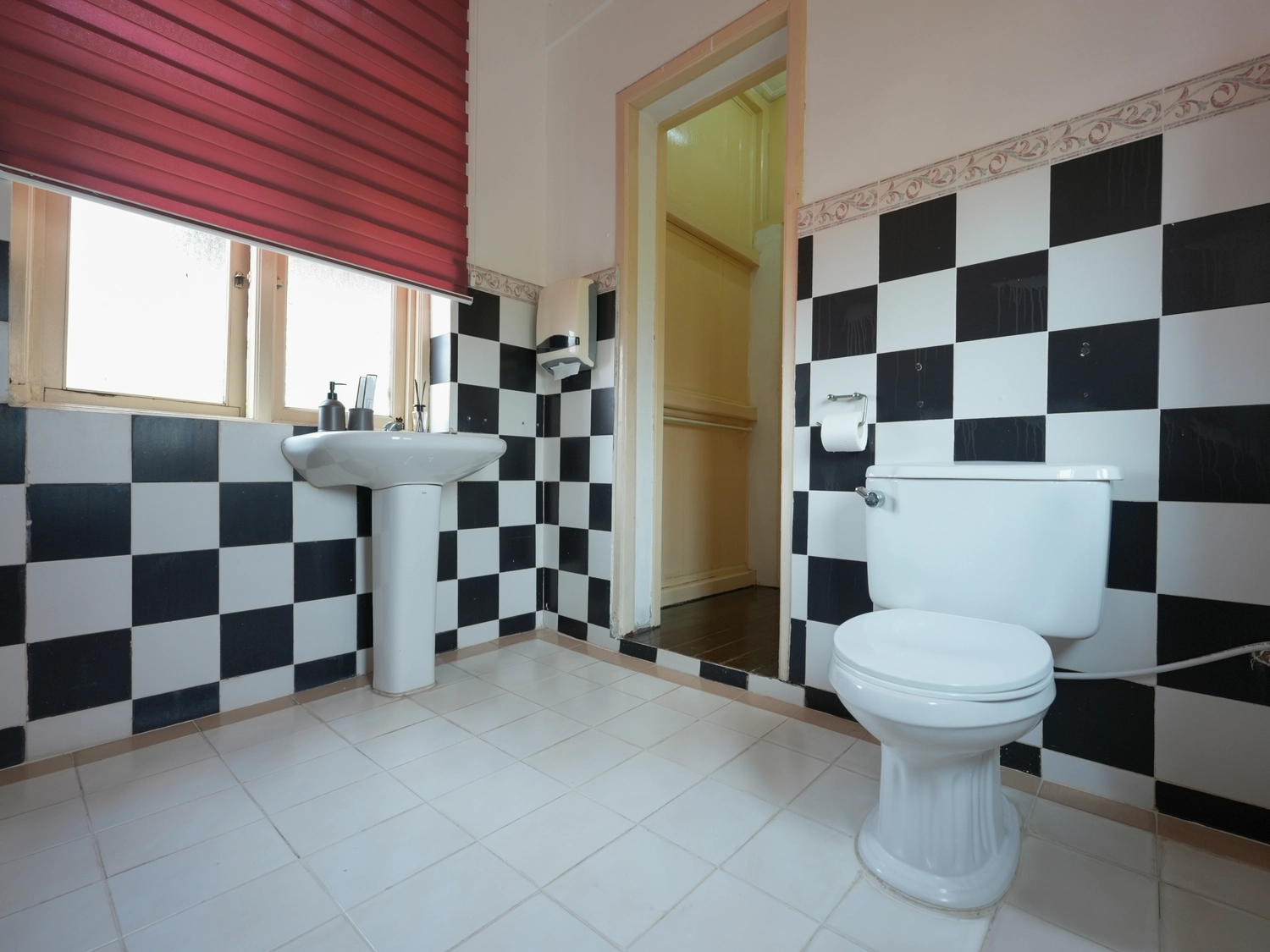 Gallery image 13