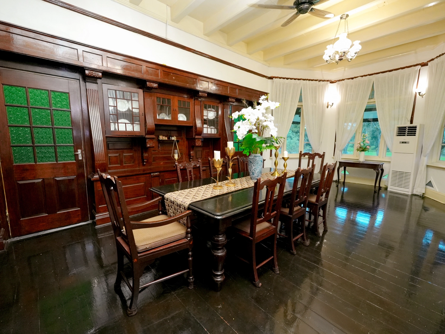 Gallery image 10